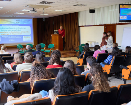Pausoz Pauso - Un ejemplo de Voluntariado - UPV Leioa Pausoz Pauso - Un ejemplo de Voluntariado - UPV Leioa